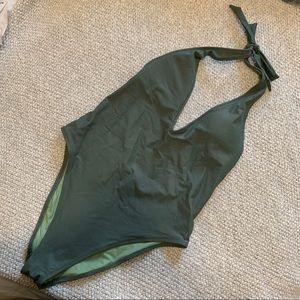 BNWOT Deep Plunge One Piece Bathing Suit